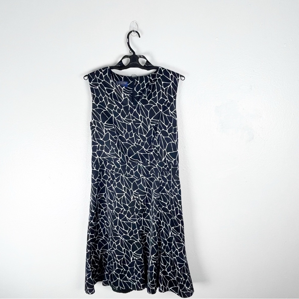 PENDLETON Black White Silk Blend Sleeveless V-Neck Hidden Back Zipper Dress 12